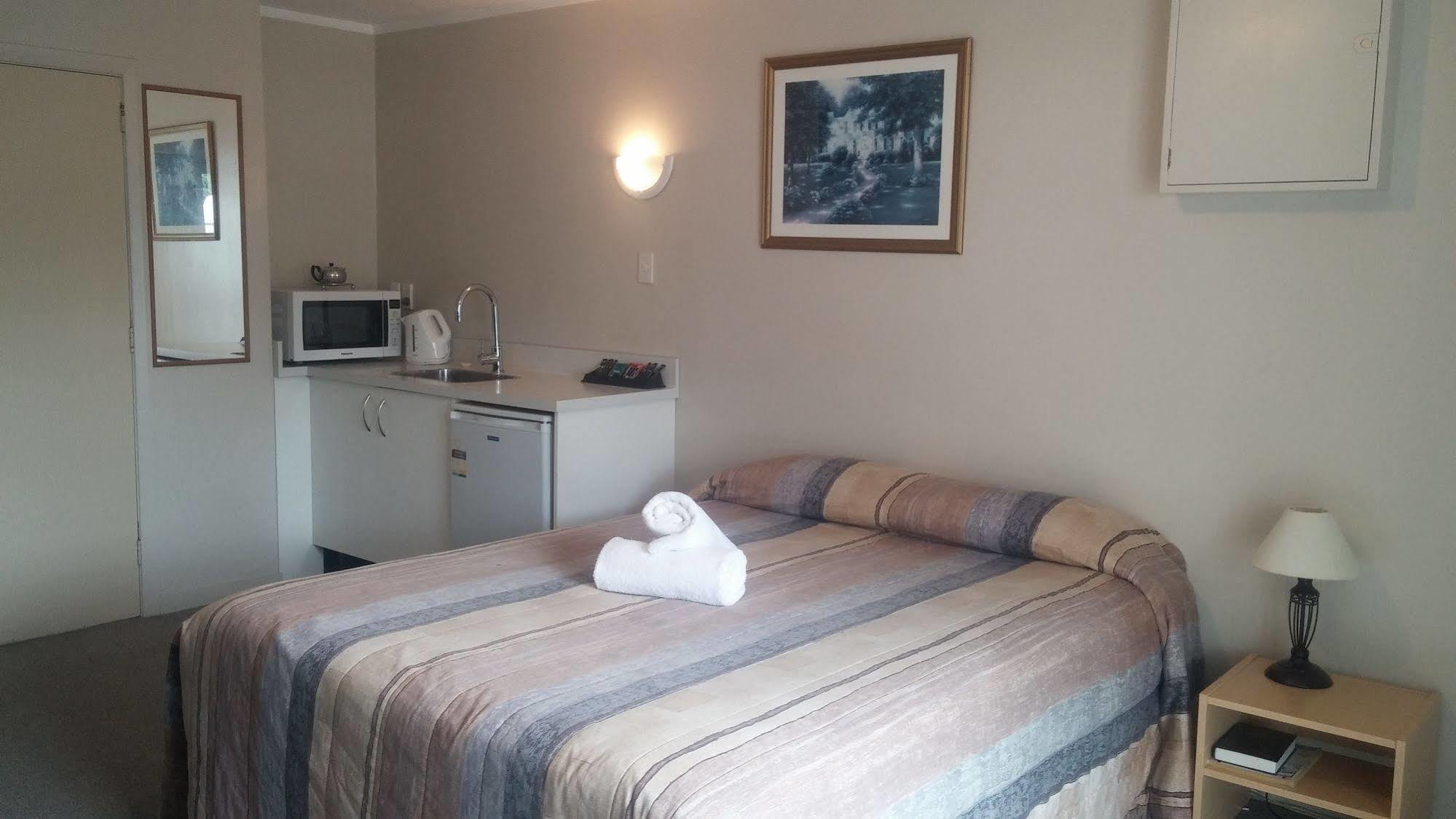 Raymar Motor Inn Бленем Экстерьер фото